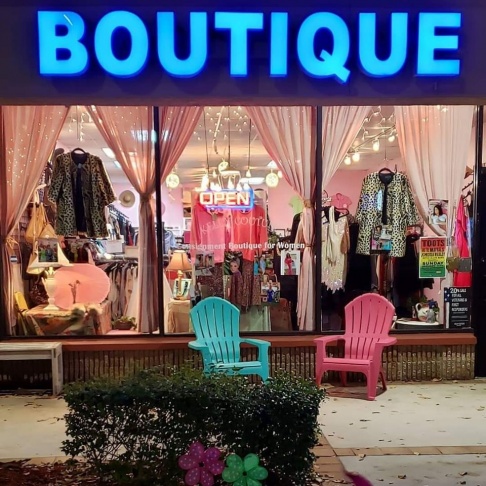 Kelly Couture Consignment Boutique Clearance Sale